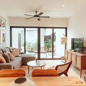 Apartment Stylish Luxury In The Heart Of Playa, Playa del Carmen